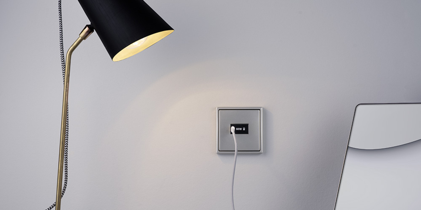 Ladegerät USB PD 60 bei Elektro Engelhardt GmbH & Co. KG in Röttingen